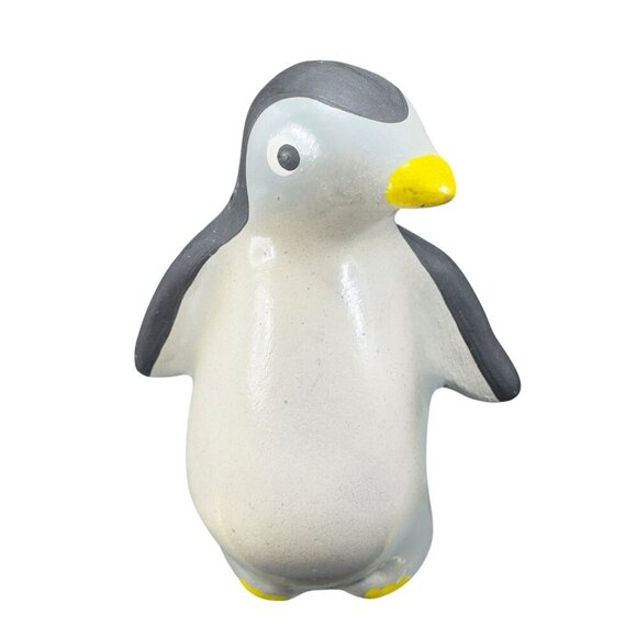 VINTAGE GLORIA DIAS ECUADOR PENGUIN FIGURE Hand Made Pottery Signed Figure VTG - Picture 1 of 11